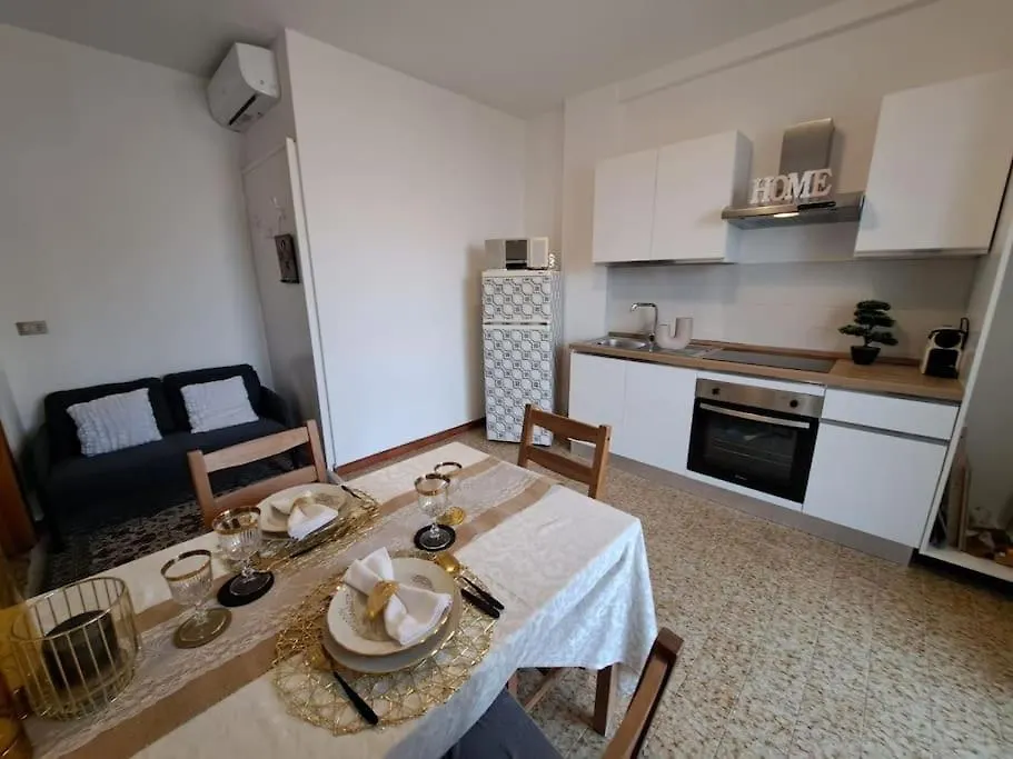 Appartamento Estivo Levante - Misano Adriatico -Rn- Italy